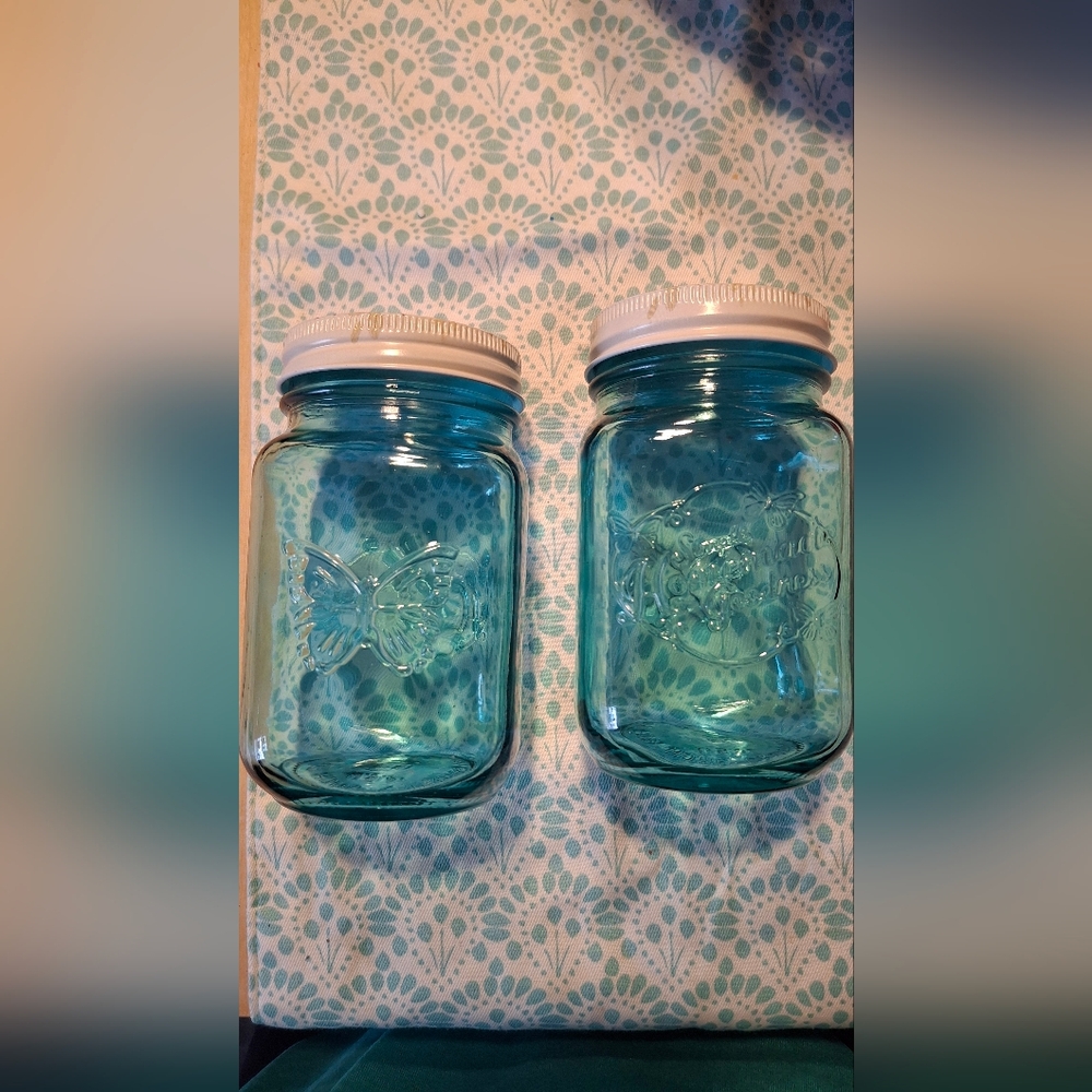 Pioneer Woman Set of Two Blue Glass Mason Jars (No Straws)